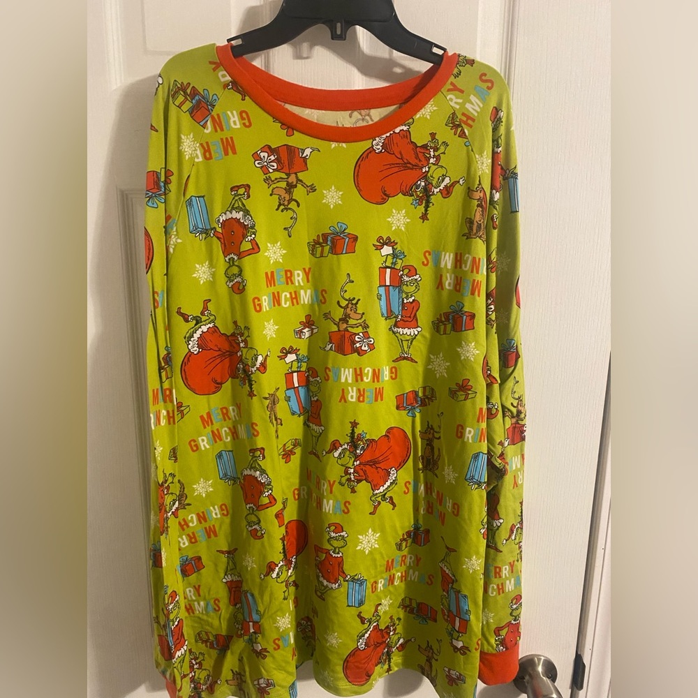 The Grinch 2X Christmas Pajamas Set (50-52)